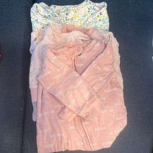 Cater’s baby girl sleep and play pjs 6-9